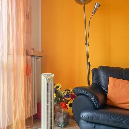 Nice Flat Next To Metro * Mediolan